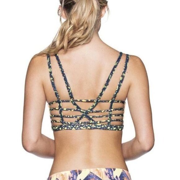 2/$30 REVOLVE Maaji Giver of Light Strappy Back Athletic Workout Sports Bra - Picture 4 of 9